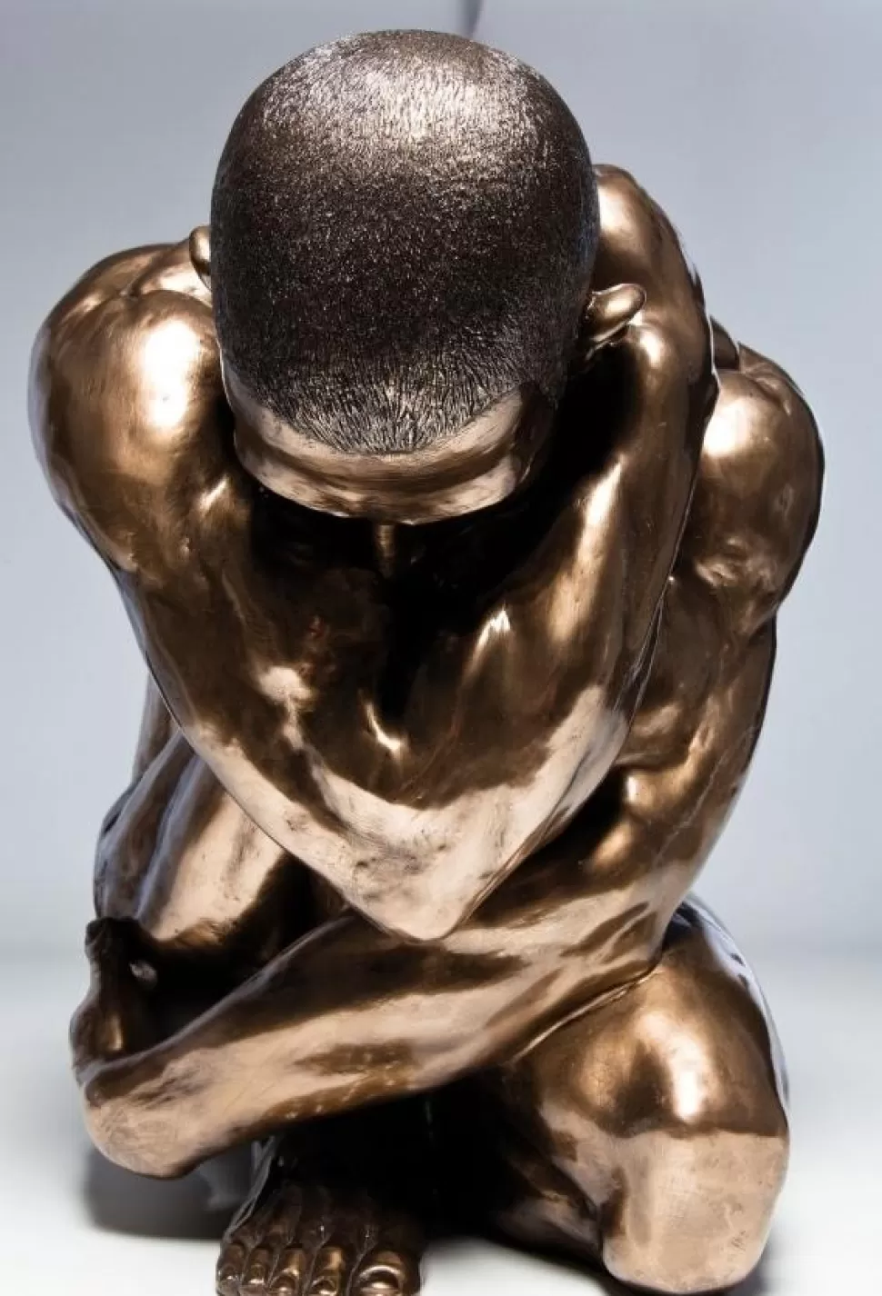 KARE Design Decofiguur Nude Man Hug Brons 54cm Cheap