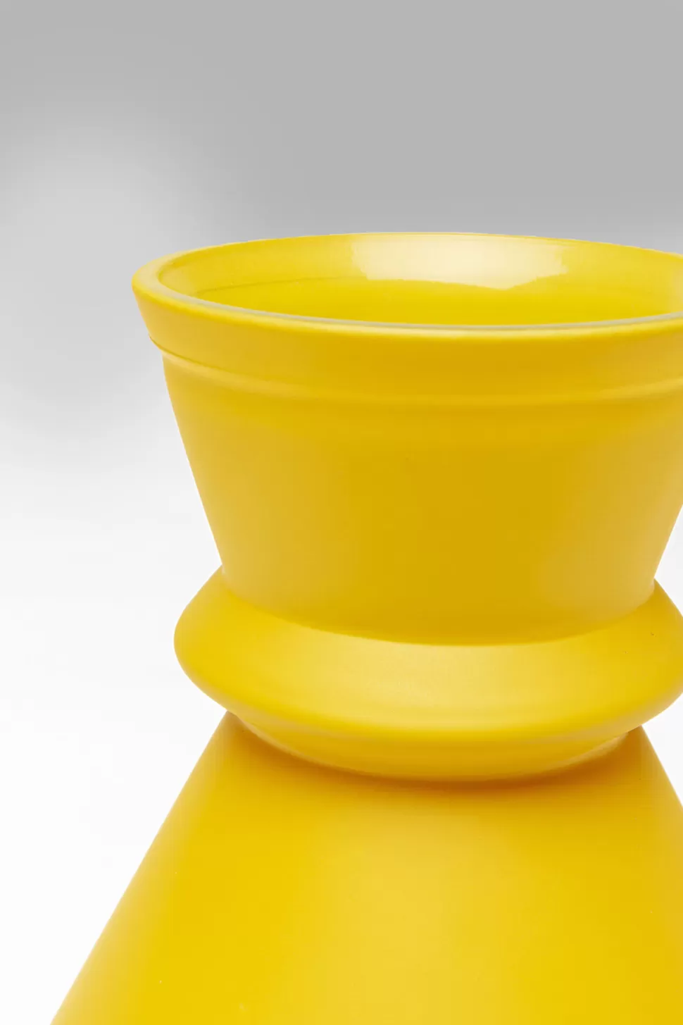 KARE Design Vaas Gina Yellow 25cm Hot